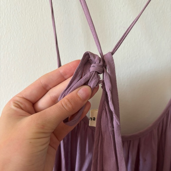 Aritzia TNA Womens Open Black Flowy Tie Ruffle Tiered
Mini Dress in Lavender - Picture 9 of 14